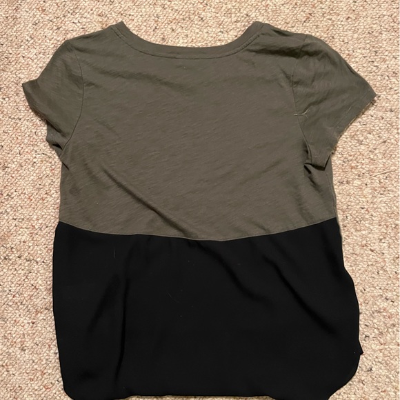 Express Top - Picture 2 of 2